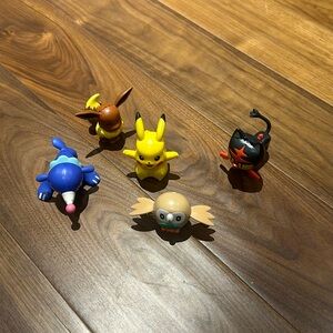 Pokémon figurine’s from McDonald’s
